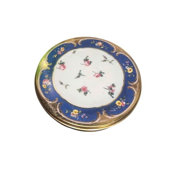 Metropolitan Museum of Art Coasters with Tin Box, Made in England, Set of Four - Picture 4 of 7